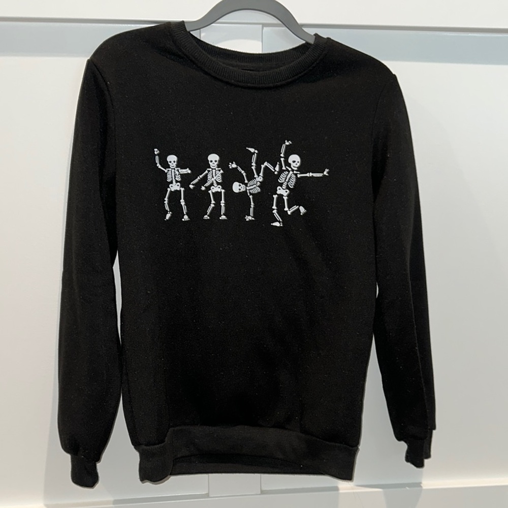 SHEIN Black Graphic Skeleton Hoodie